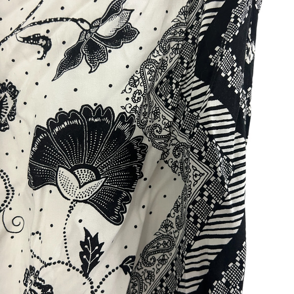 Anthropologie Black and White Wide Leg Pants - Picture 6 of 10